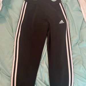 Adidas girls joggers size m (10-12)
